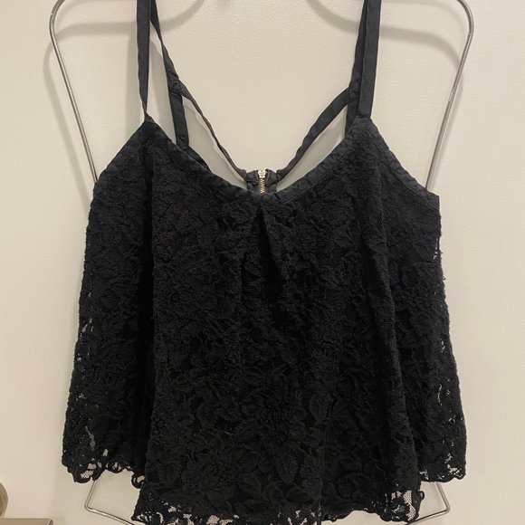 Strappy Back Lace Guess Tank Top - Picture 6 of 6